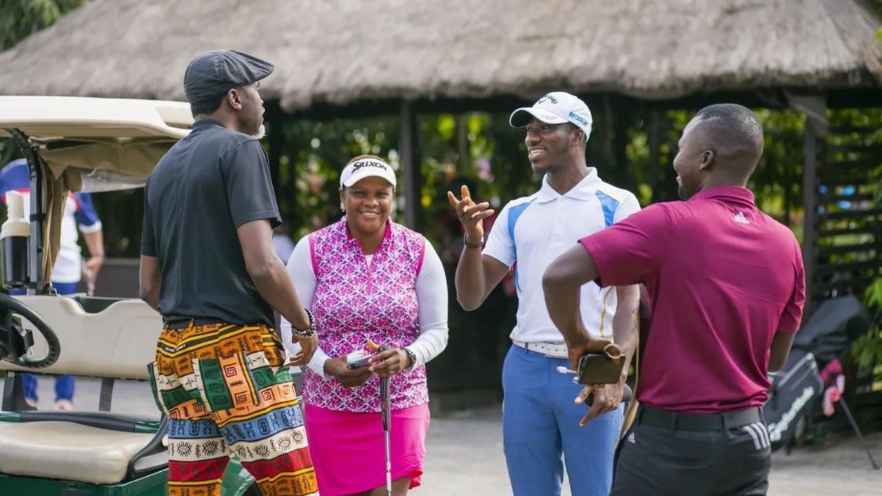 Lakowe Lakes Hotel, Golf And Country Estate By Newmark Lagos Exterior photo